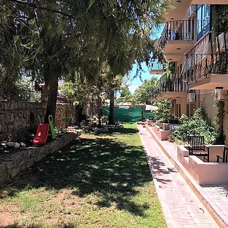 Poppy Apart/hotel Hotel *